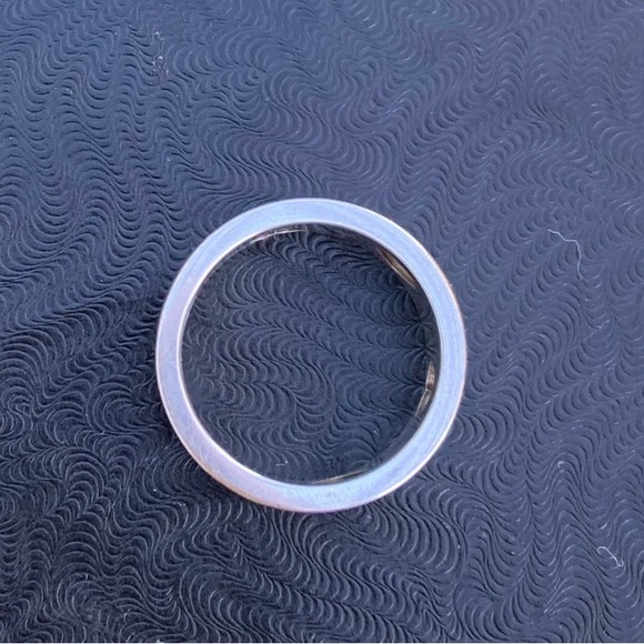 SOLD❤️ Rare Vintage Authentic Tiffany & Co. Sterling Silver Open Heart Band Ring - Picture 6 of 10
